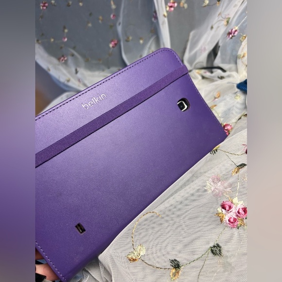 Samsung Galaxy Tab 4 Tablet 7” Display - Picture 4 of 5